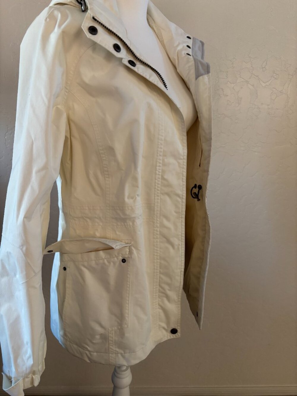Eddie Bauer-WeatherEdge Jacket. White. - Picture 4 of 14